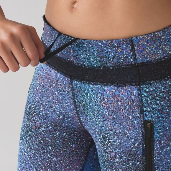 LULULEMON Inspire Tight II - Picture 3 of 16